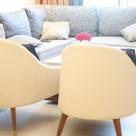 Waterfront Hotel Apartment Lusail Eksteriør bilde The interior of a suite at the hotel